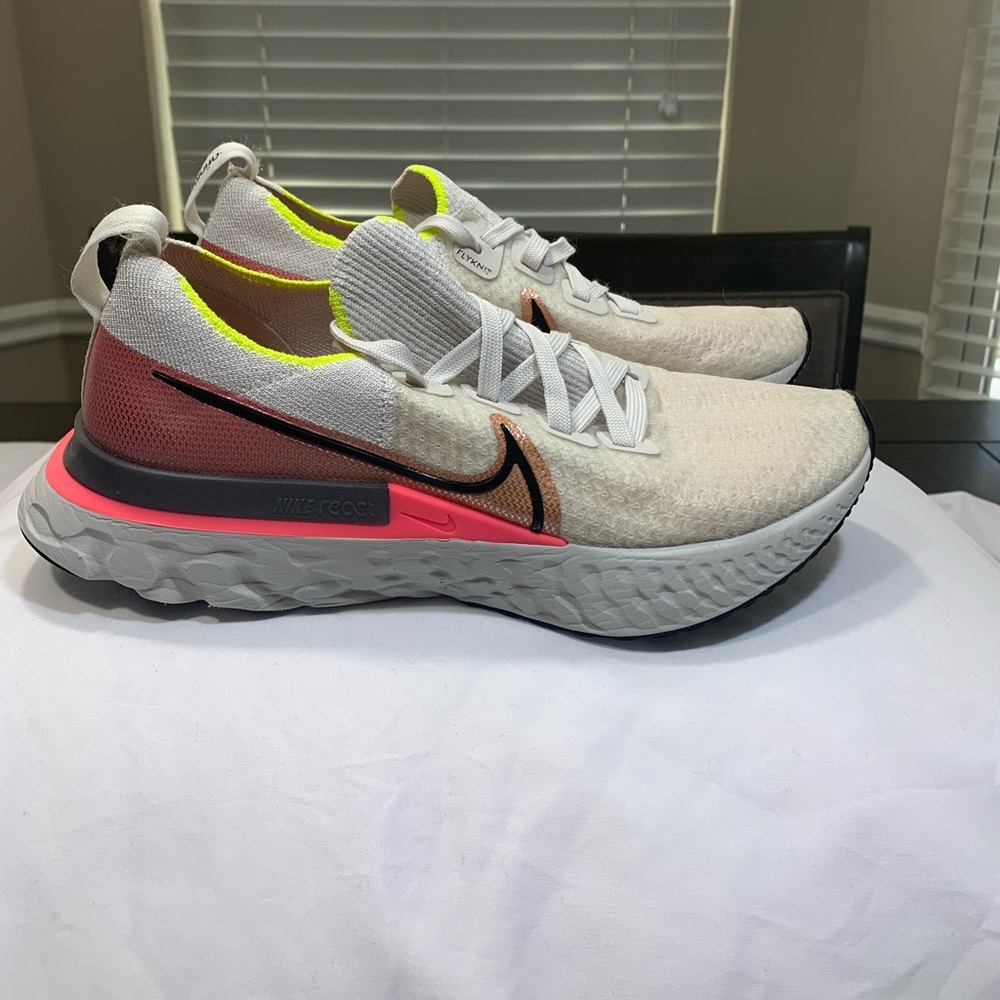 Nike React Infinity Run Women Size 8